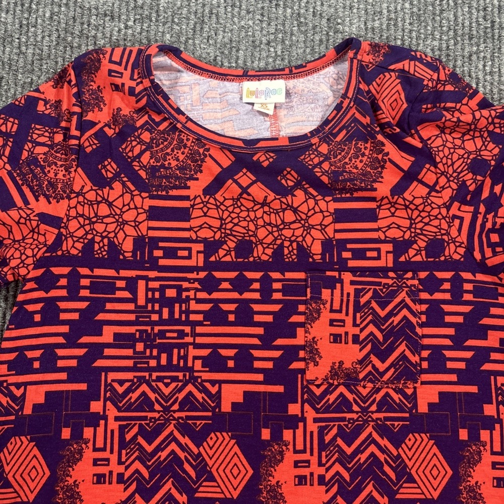 LuLaRoe Carly Dress XS Red‎ Navy Geometric Print Hi-Low Swing Tunic
